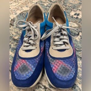 Vaneli sport sneakers